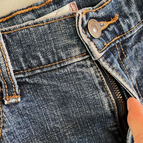 Women’s size 10 M 505 Straight Leg Jeans - Picture 7 of 14